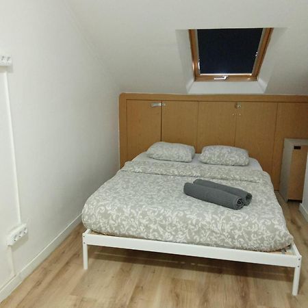Bica Mini Hostel Лиссабон Экстерьер фото