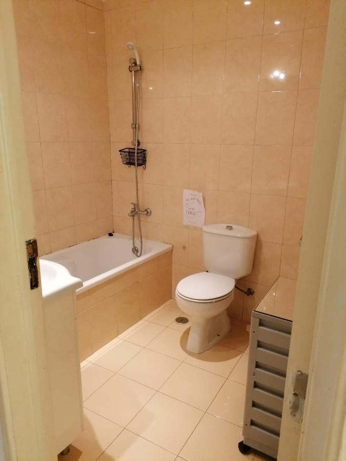 Bica Mini Hostel Лиссабон Экстерьер фото